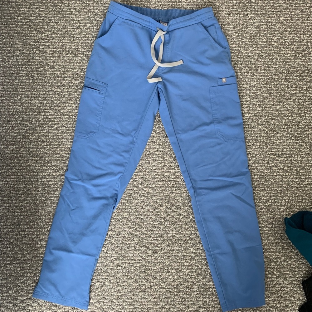 Figs bottoms, light blue size small regular